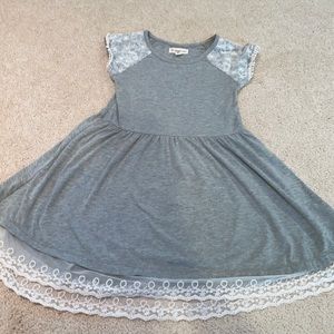 Tucker + Tate girls size 6 gray dress with lace